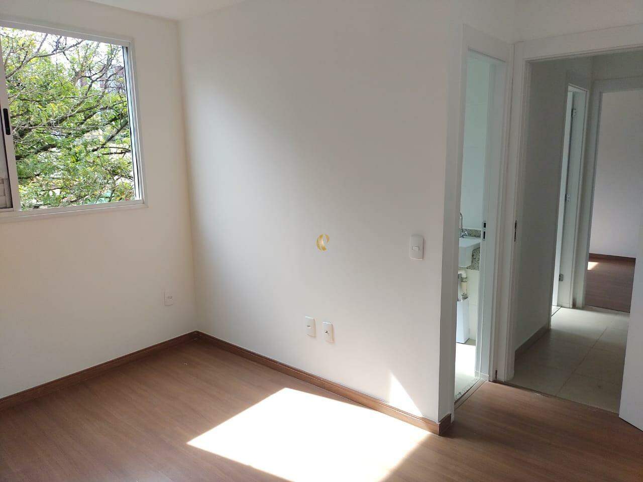 Apartamento à venda com 3 quartos, 75m² - Foto 11