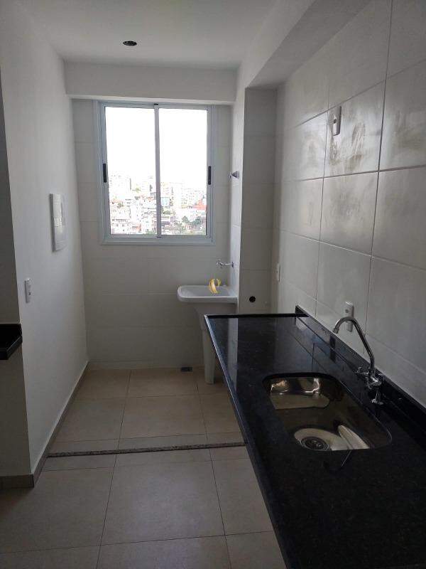 Apartamento à venda com 3 quartos, 75m² - Foto 19