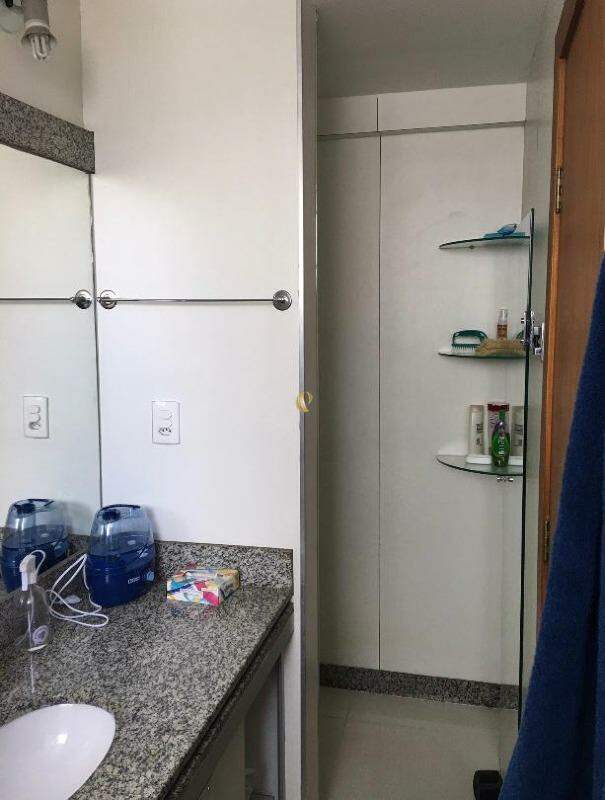 Apartamento à venda com 1 quarto, 94m² - Foto 2