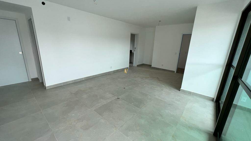 Apartamento à venda com 4 quartos, 134m² - Foto 18