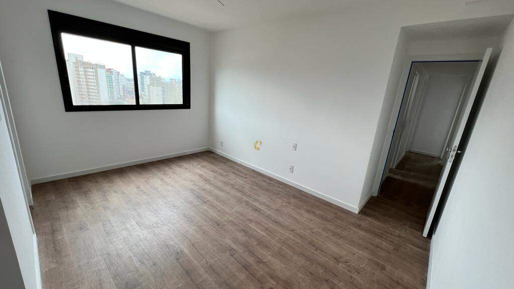 Apartamento à venda com 4 quartos, 134m² - Foto 21