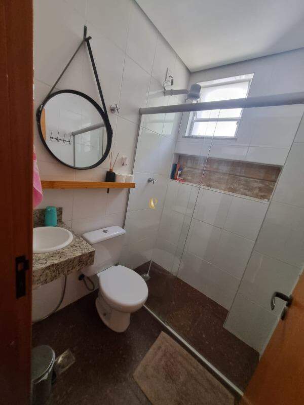 Apartamento à venda com 3 quartos, 95m² - Foto 4