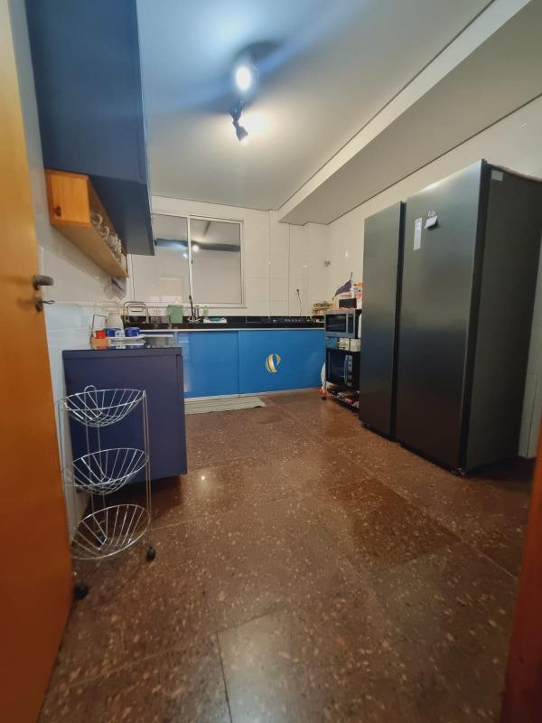 Apartamento à venda com 3 quartos, 95m² - Foto 21