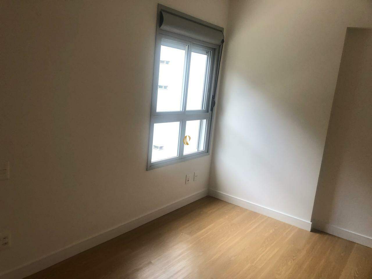 Apartamento à venda com 1 quarto, 67m² - Foto 13