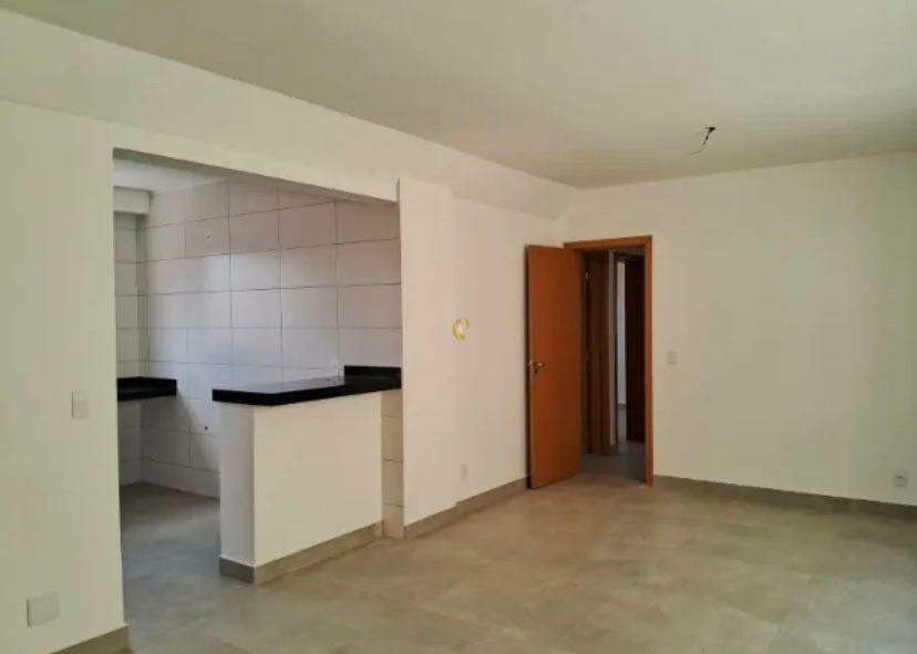 Apartamento à venda com 3 quartos, 90m² - Foto 2