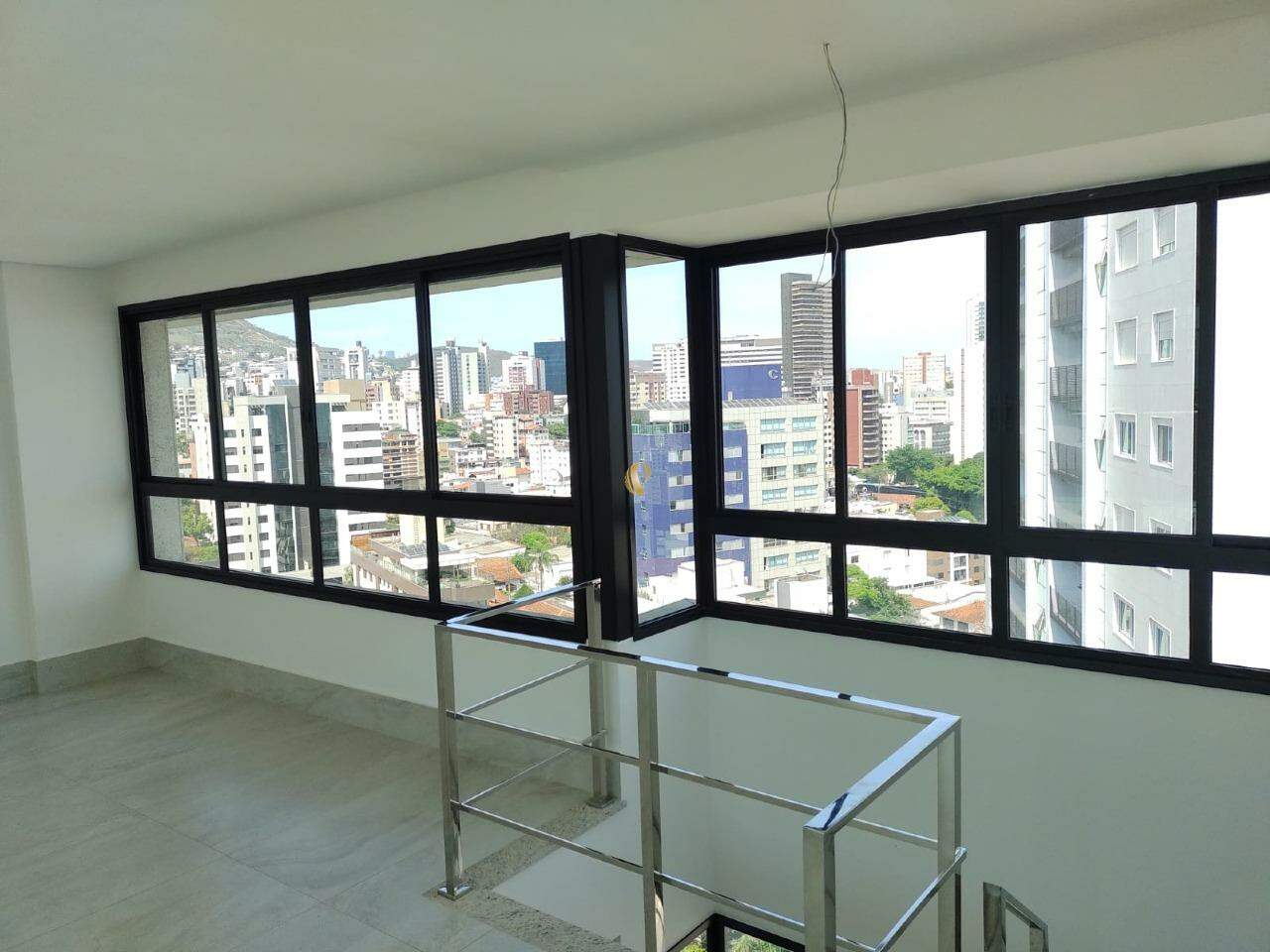 Cobertura à venda com 4 quartos, 289m² - Foto 4