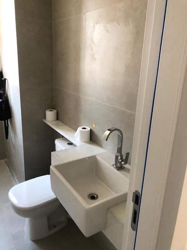 Apartamento à venda com 2 quartos, 83m² - Foto 11