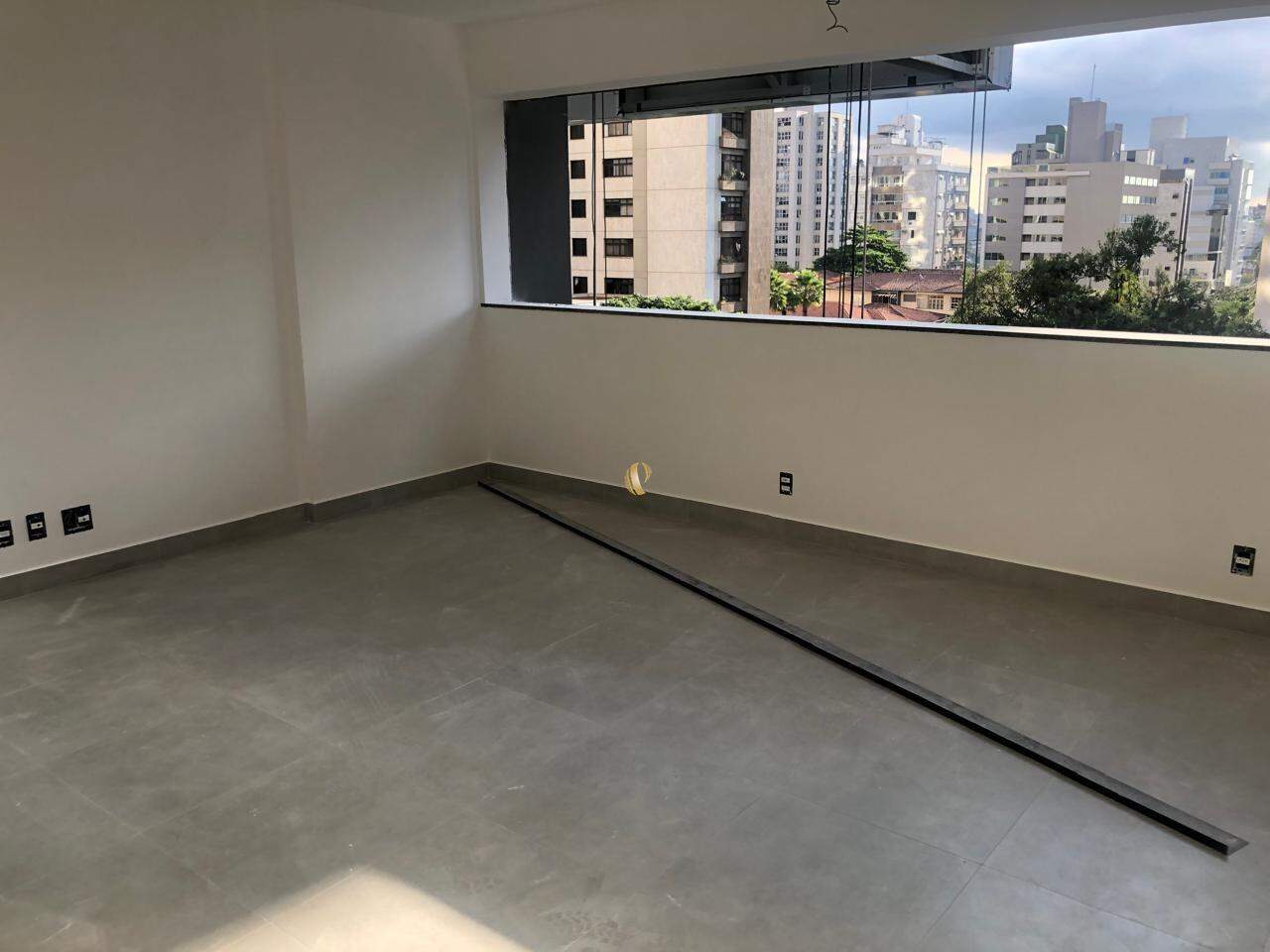 Apartamento à venda com 2 quartos, 83m² - Foto 12