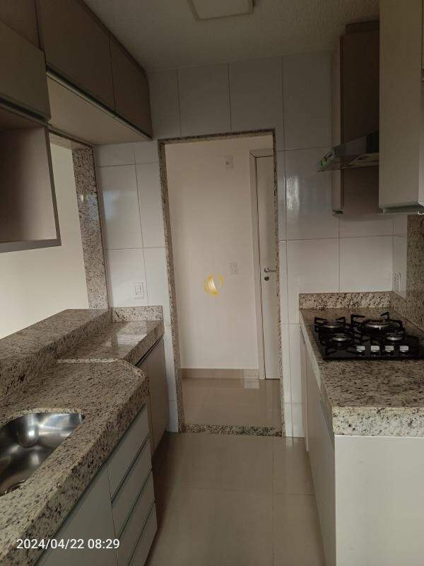 Apartamento à venda com 2 quartos, 63m² - Foto 10