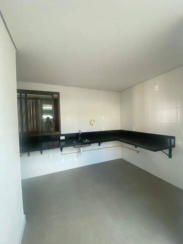 Cobertura à venda com 3 quartos, 162m² - Foto 2