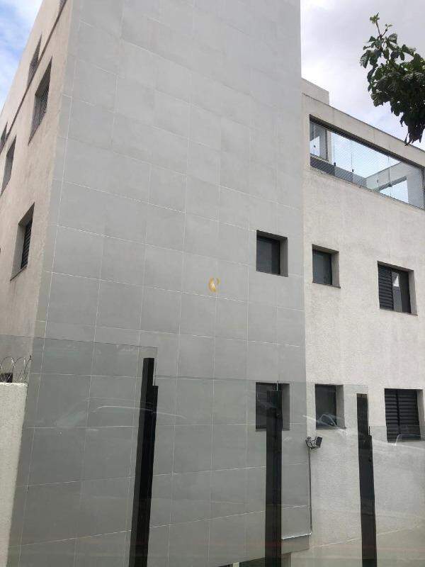 Apartamento à venda com 3 quartos, 73m² - Foto 2