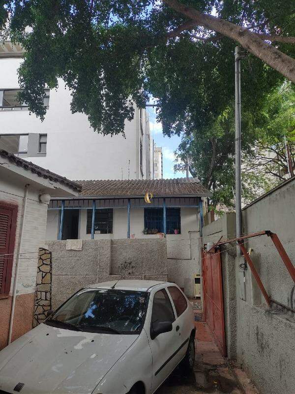 Casa à venda com 7 quartos, 358m² - Foto 11