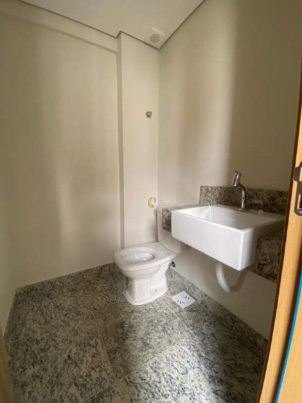 Apartamento à venda com 2 quartos, 69m² - Foto 12