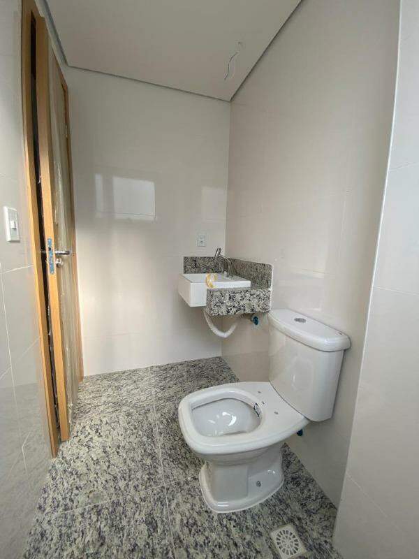 Apartamento à venda com 2 quartos, 69m² - Foto 3