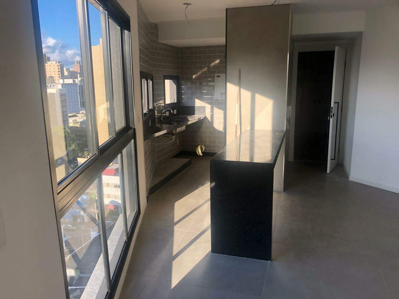 Apartamento à venda com 2 quartos, 63m² - Foto 14