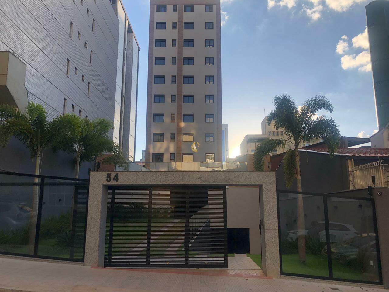 Apartamento à venda com 3 quartos, 77m² - Foto 2