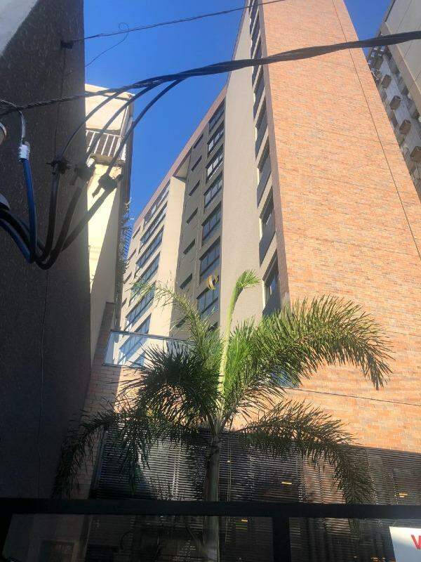 Apartamento à venda com 2 quartos, 63m² - Foto 2