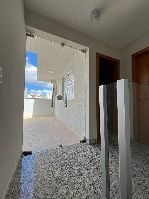 Cobertura à venda com 2 quartos, 113m² - Foto 11