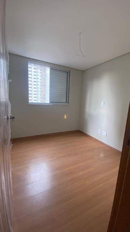 Cobertura à venda com 2 quartos, 108m² - Foto 2