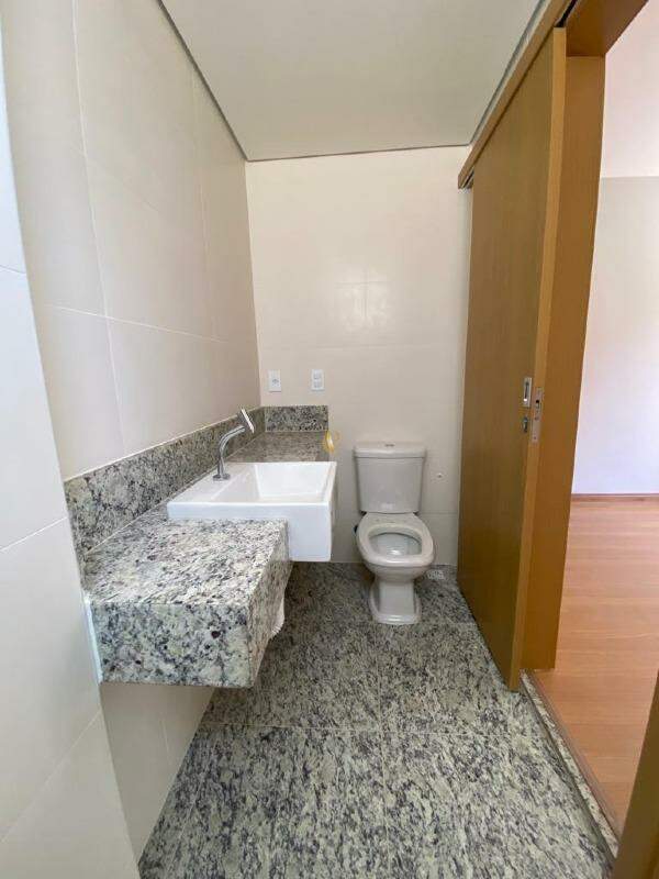 Apartamento à venda com 2 quartos, 55m² - Foto 3