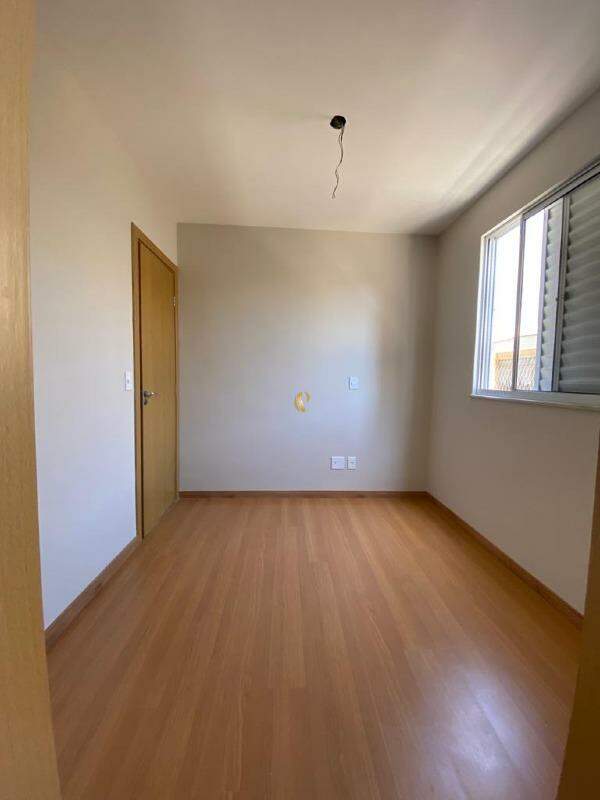 Apartamento à venda com 2 quartos, 55m² - Foto 6