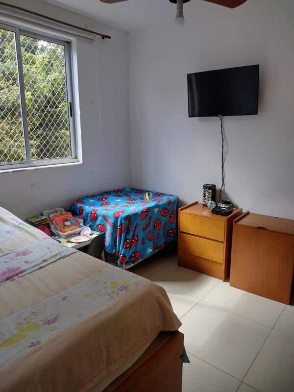 Apartamento à venda com 2 quartos, 90m² - Foto 2