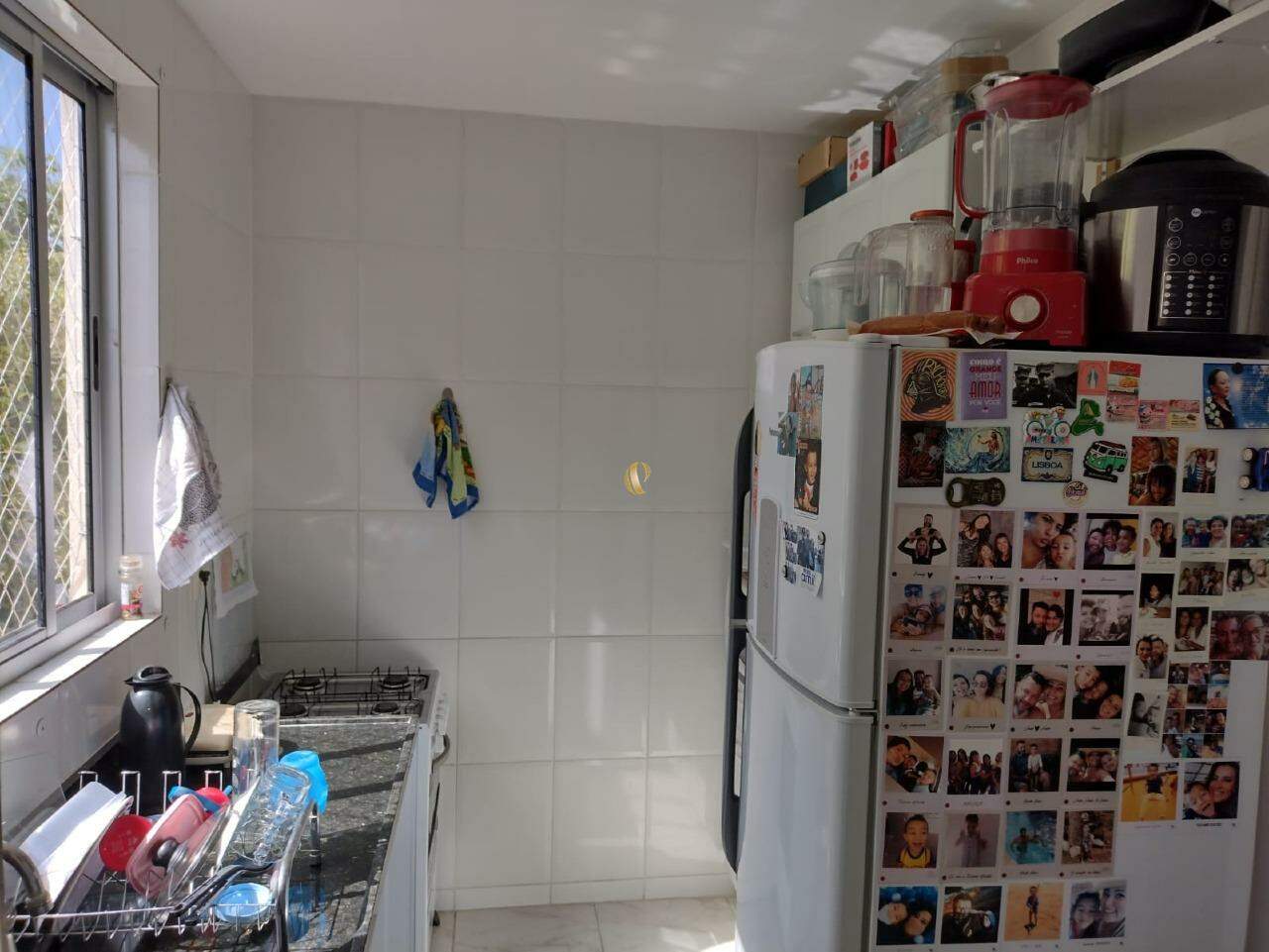 Apartamento à venda com 2 quartos, 90m² - Foto 4