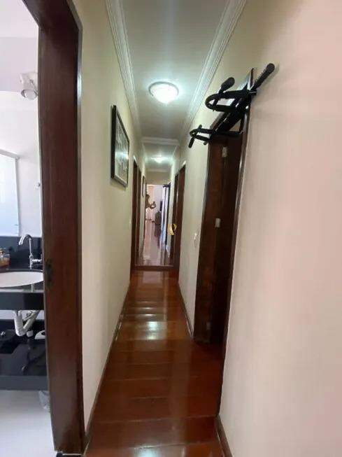 Apartamento à venda com 3 quartos, 140m² - Foto 25