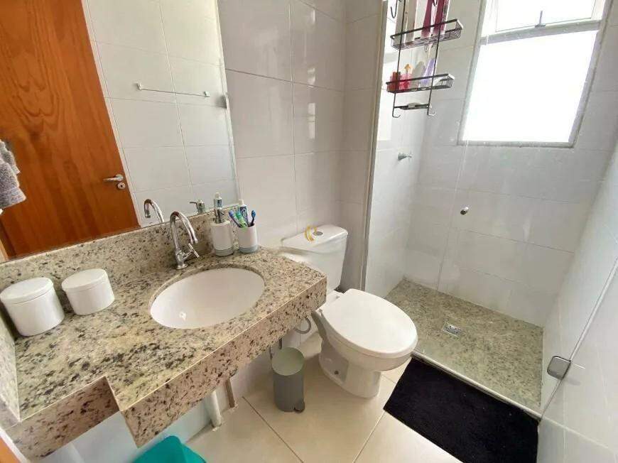 Apartamento à venda com 2 quartos, 70m² - Foto 17