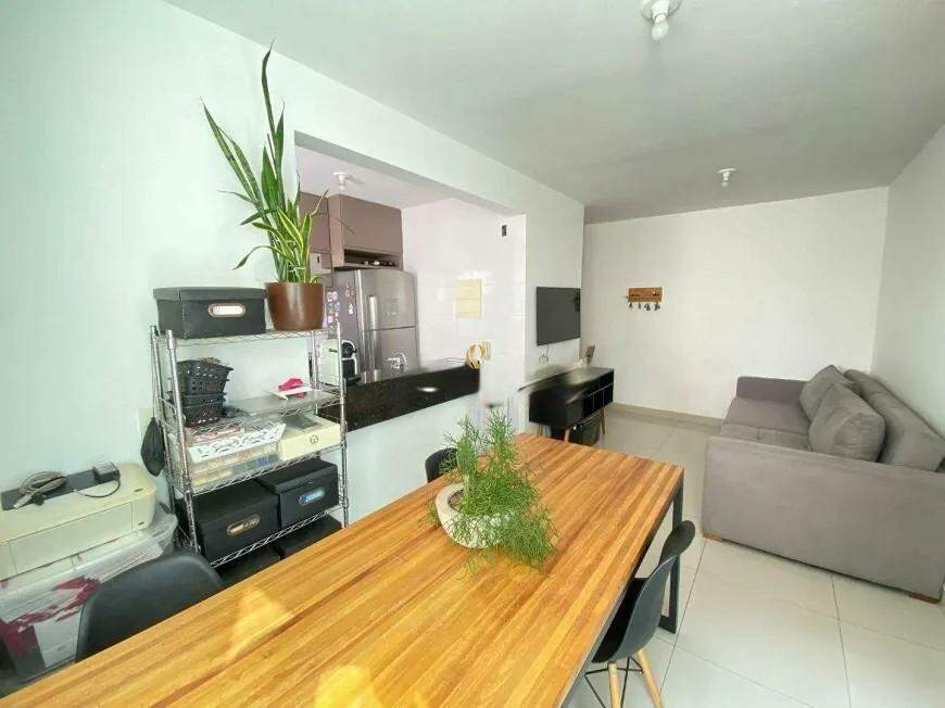 Apartamento à venda com 2 quartos, 70m² - Foto 7