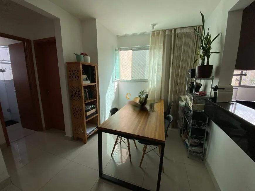 Apartamento à venda com 2 quartos, 70m² - Foto 9