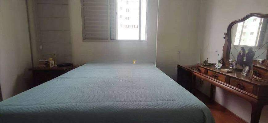 Apartamento à venda com 3 quartos, 115m² - Foto 11