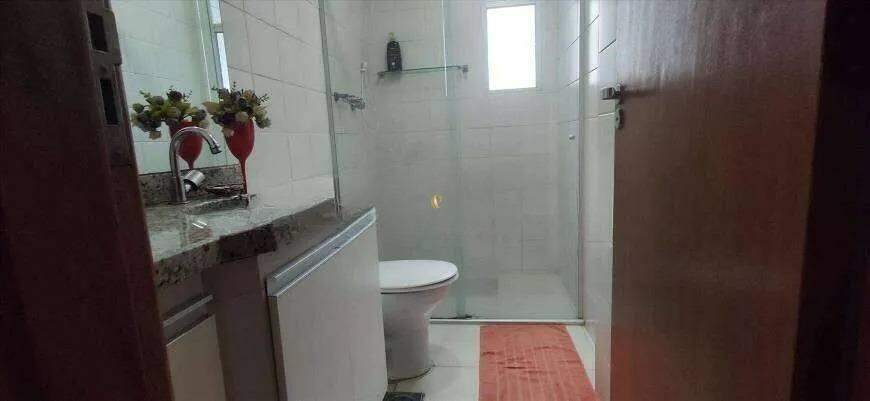 Apartamento à venda com 3 quartos, 115m² - Foto 13