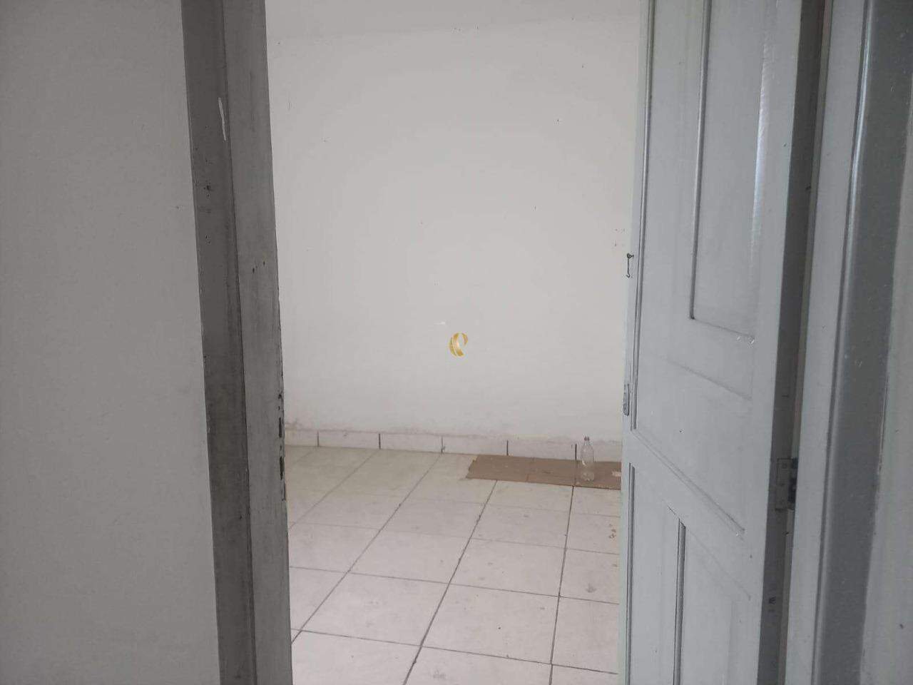 Casa, 2 quartos, 360 m² - Foto 2