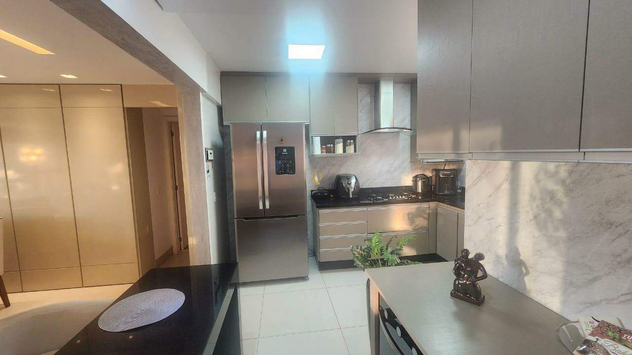 Apartamento à venda com 4 quartos, 142m² - Foto 23