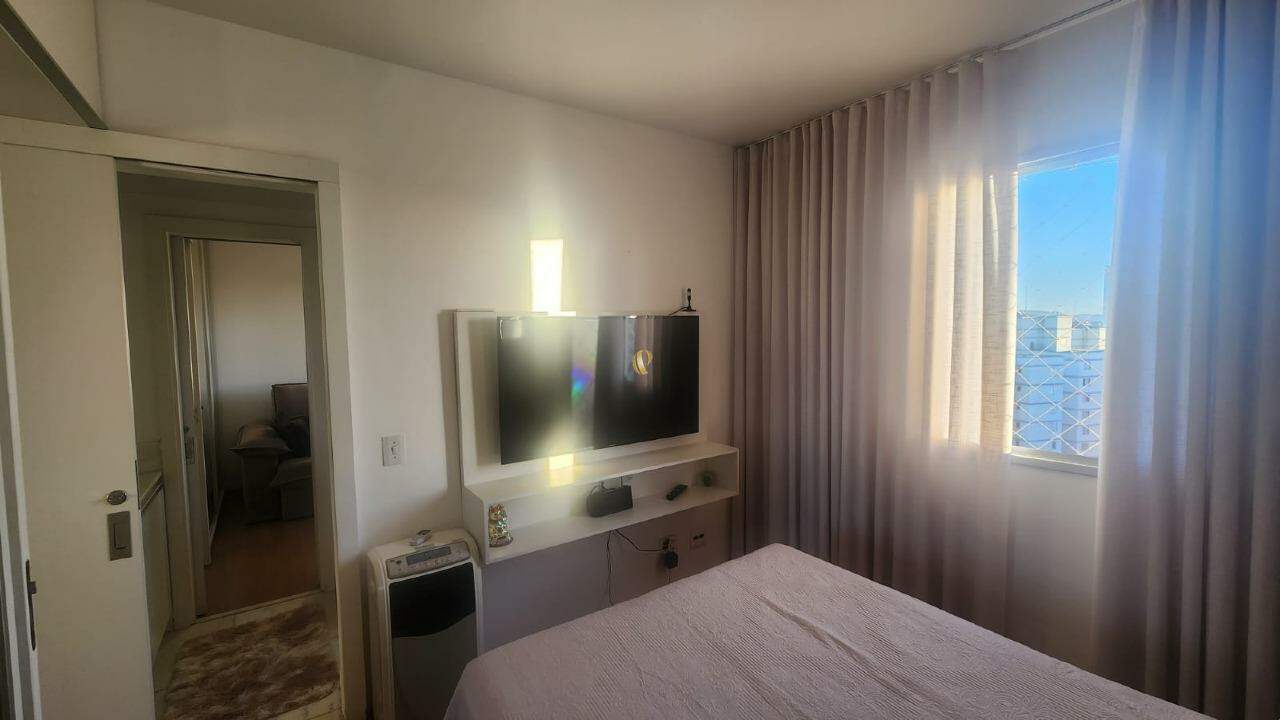 Apartamento à venda com 4 quartos, 142m² - Foto 22