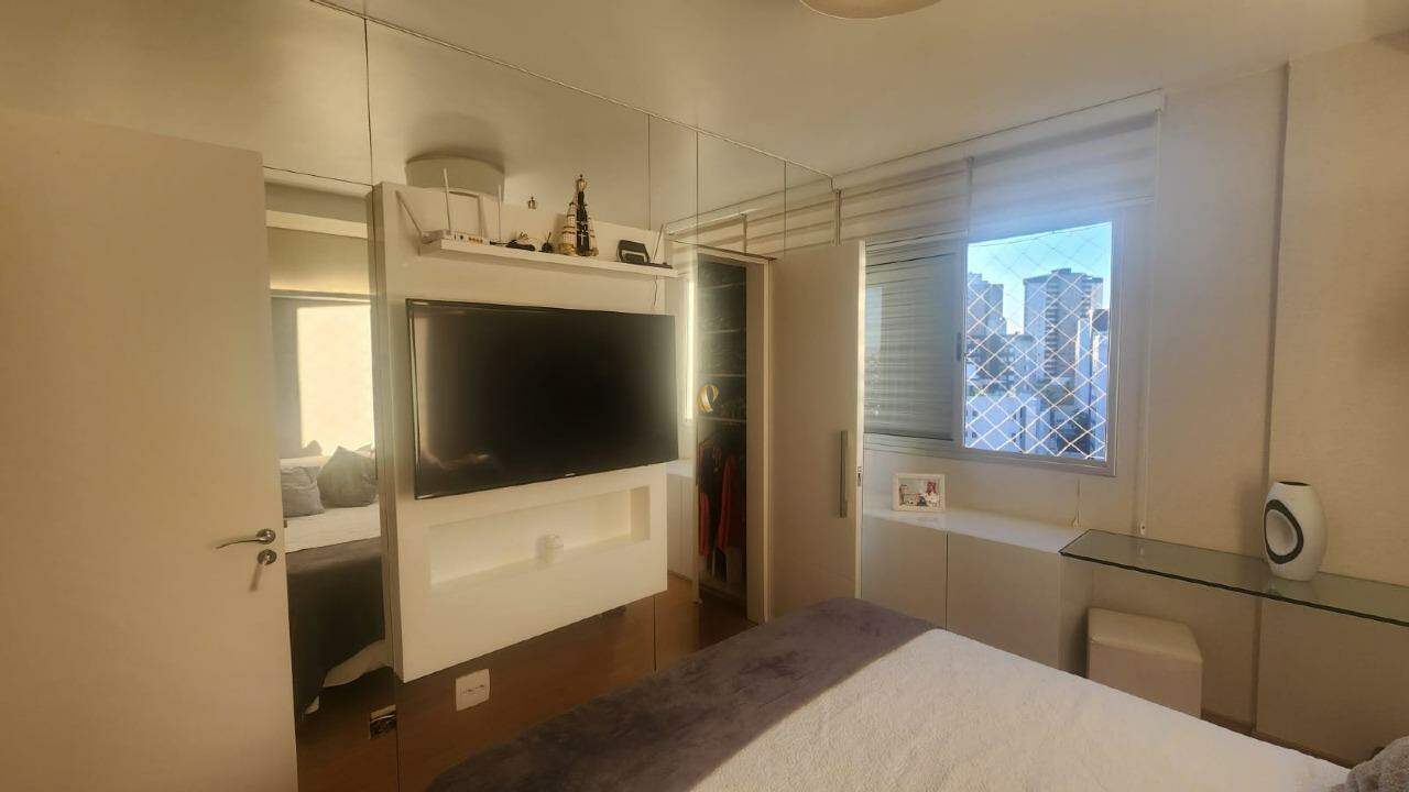 Apartamento à venda com 4 quartos, 142m² - Foto 24