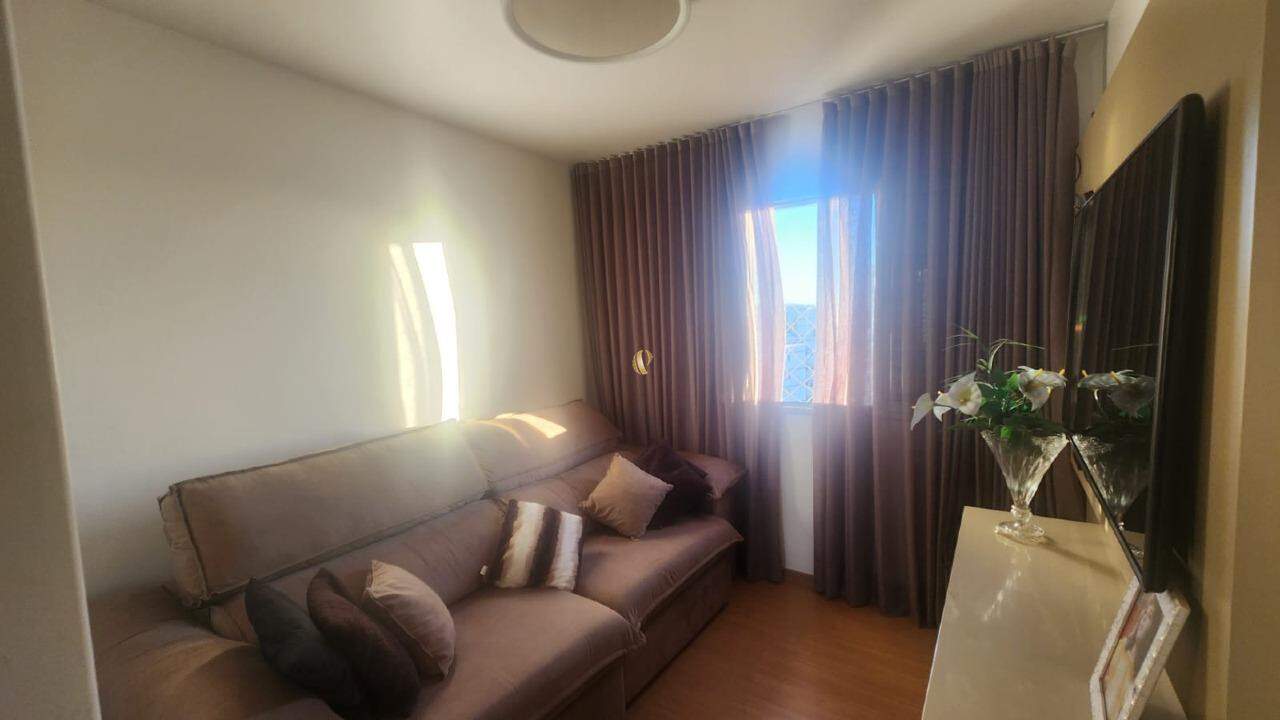 Apartamento à venda com 4 quartos, 142m² - Foto 17