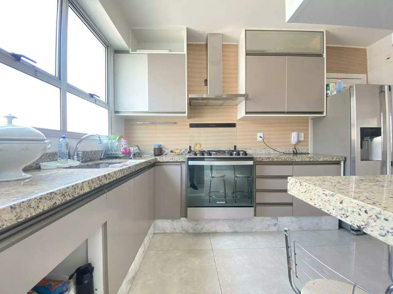 Apartamento à venda com 4 quartos, 120m² - Foto 12