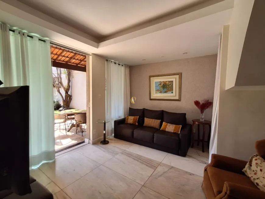 Casa à venda com 5 quartos, 360m² - Foto 12