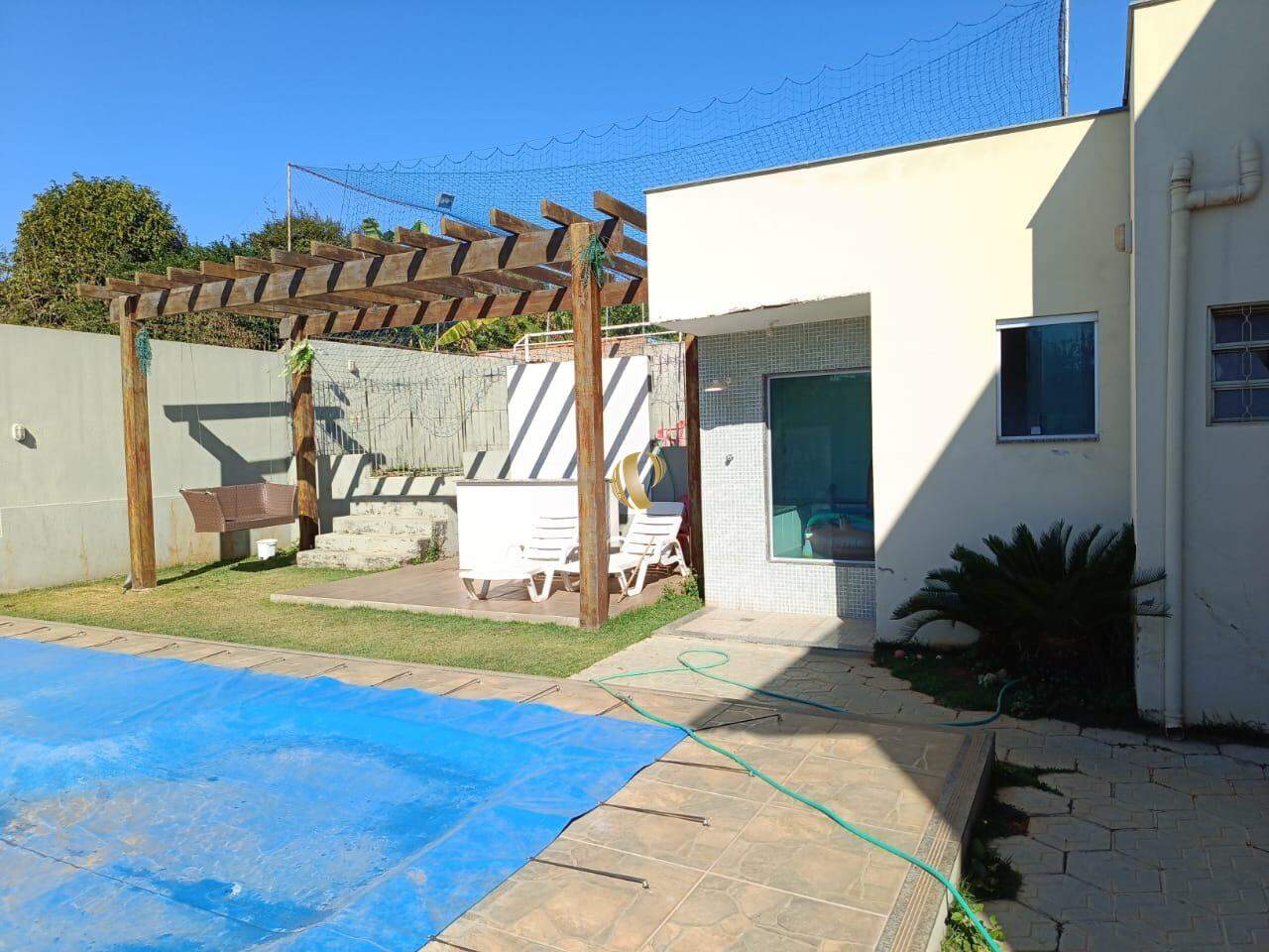 Casa à venda com 3 quartos, 300m² - Foto 23