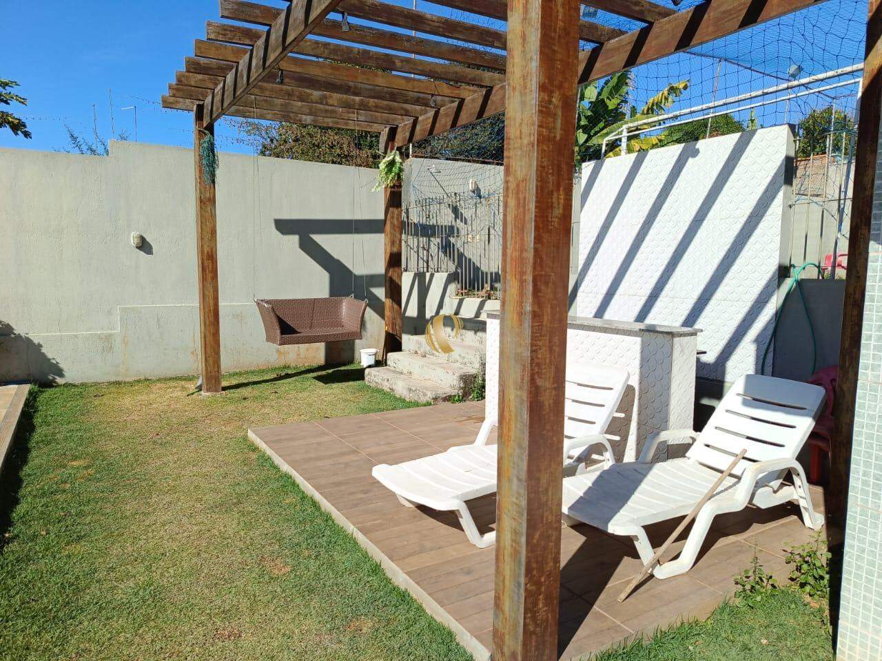 Casa à venda com 3 quartos, 300m² - Foto 24