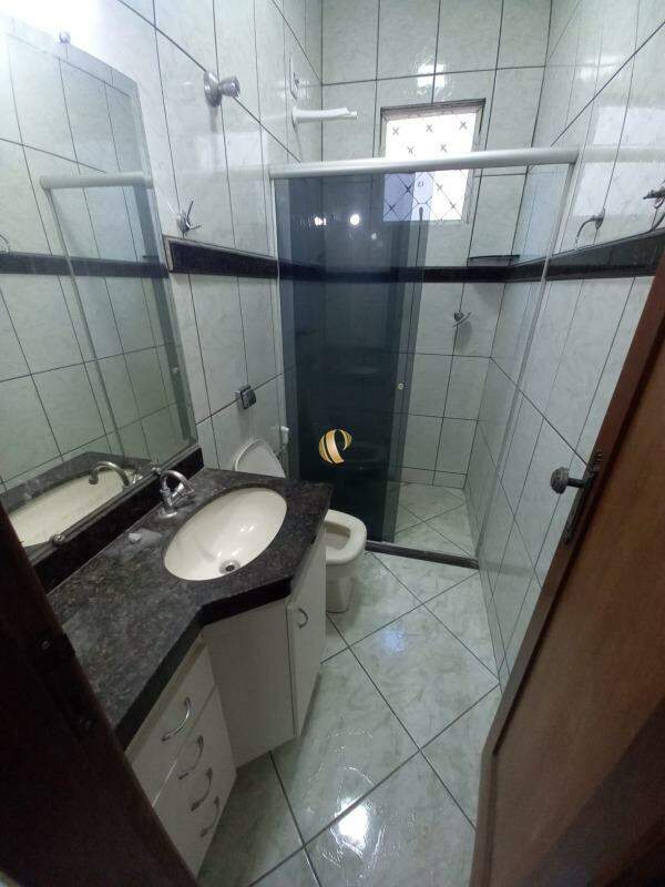 Casa à venda com 4 quartos, 240m² - Foto 20