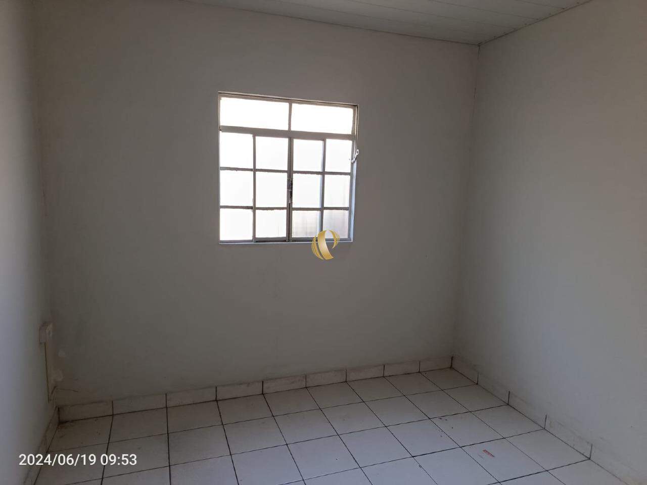 Casa para alugar com 3 quartos, 45m² - Foto 9