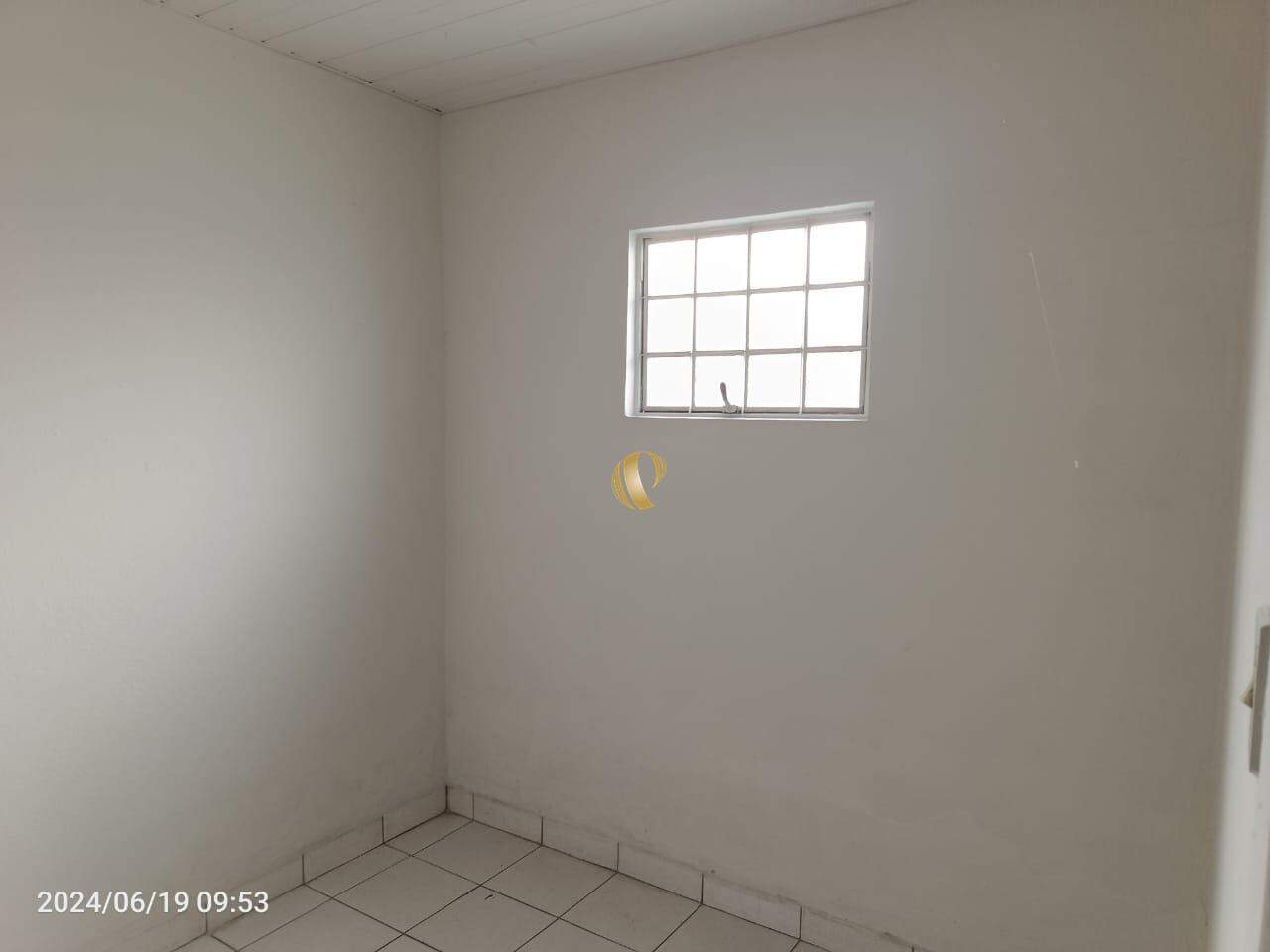 Casa para alugar com 3 quartos, 45m² - Foto 10