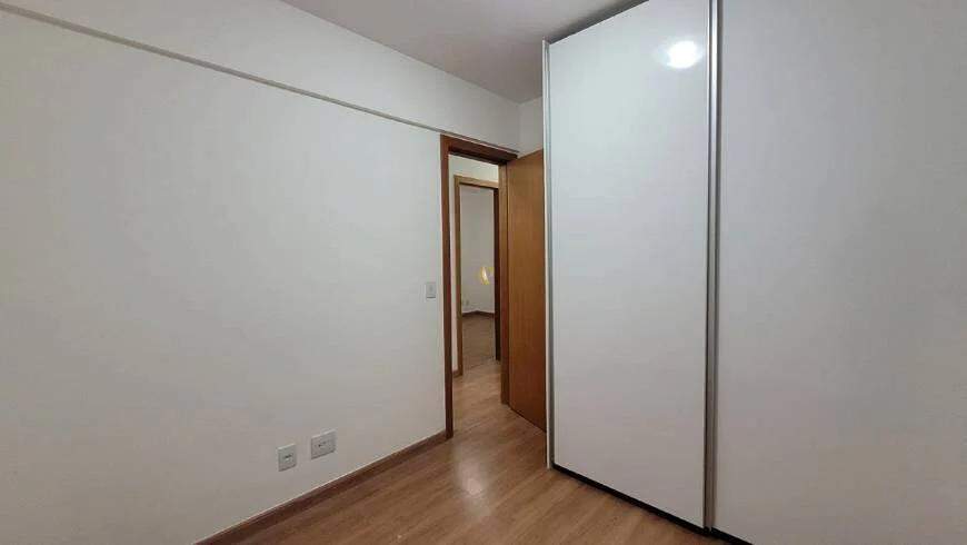 Apartamento à venda com 4 quartos, 117m² - Foto 4