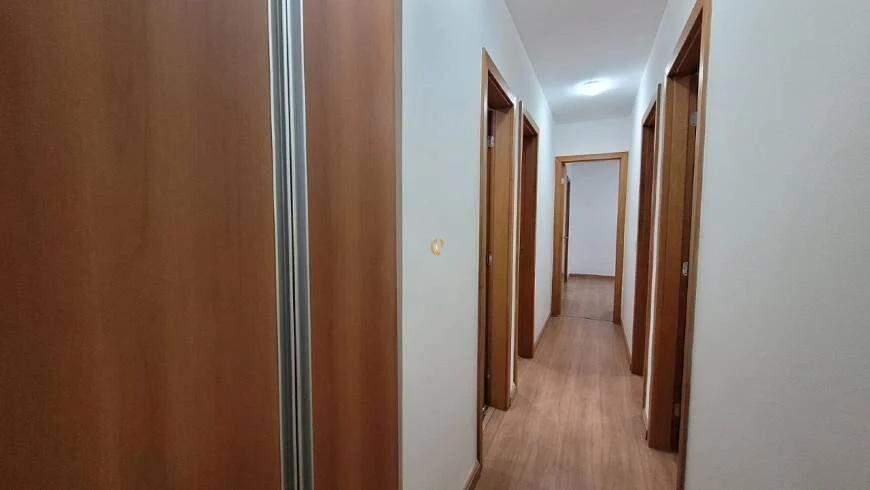 Apartamento à venda com 4 quartos, 117m² - Foto 9