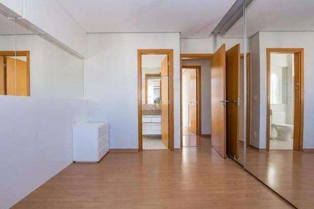 Apartamento à venda com 4 quartos, 116m² - Foto 8