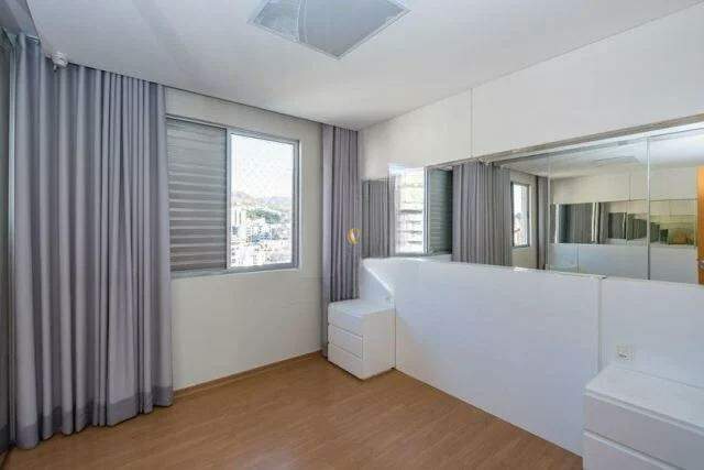 Apartamento à venda com 4 quartos, 116m² - Foto 9