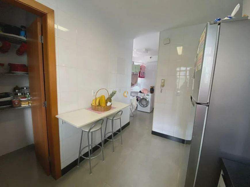 Apartamento à venda com 4 quartos, 143m² - Foto 20